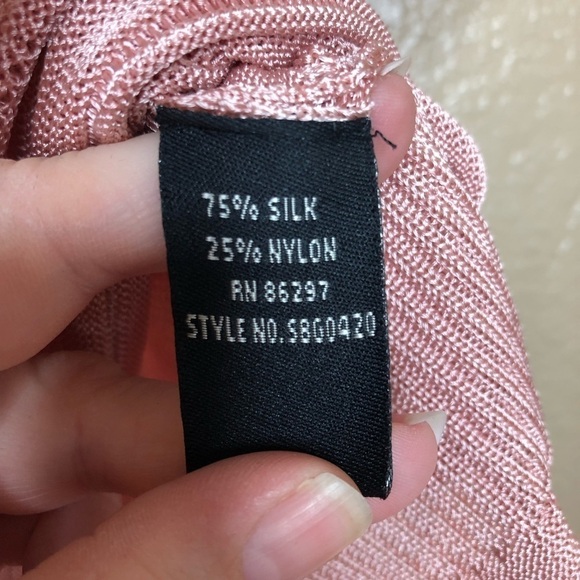BCBGMaxAzria Silk Knit Dusty Rose Pink Top - Picture 7 of 8